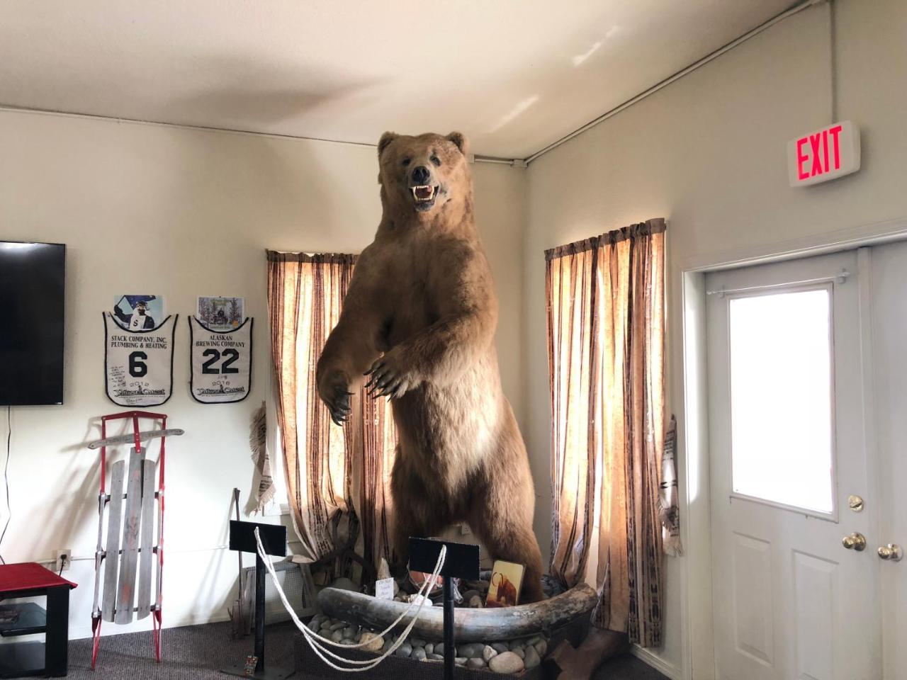 توك The Golden Bear Motel المظهر الخارجي الصورة
